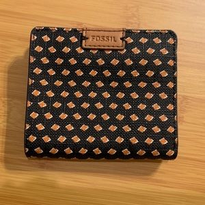Fossil Bi-fold wallet.